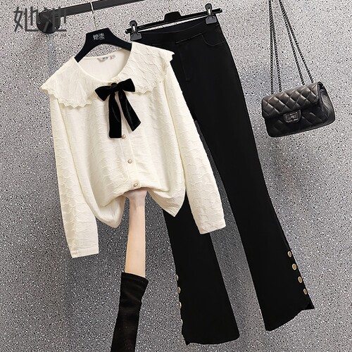 她池娃娃领减龄长袖短款衬衫