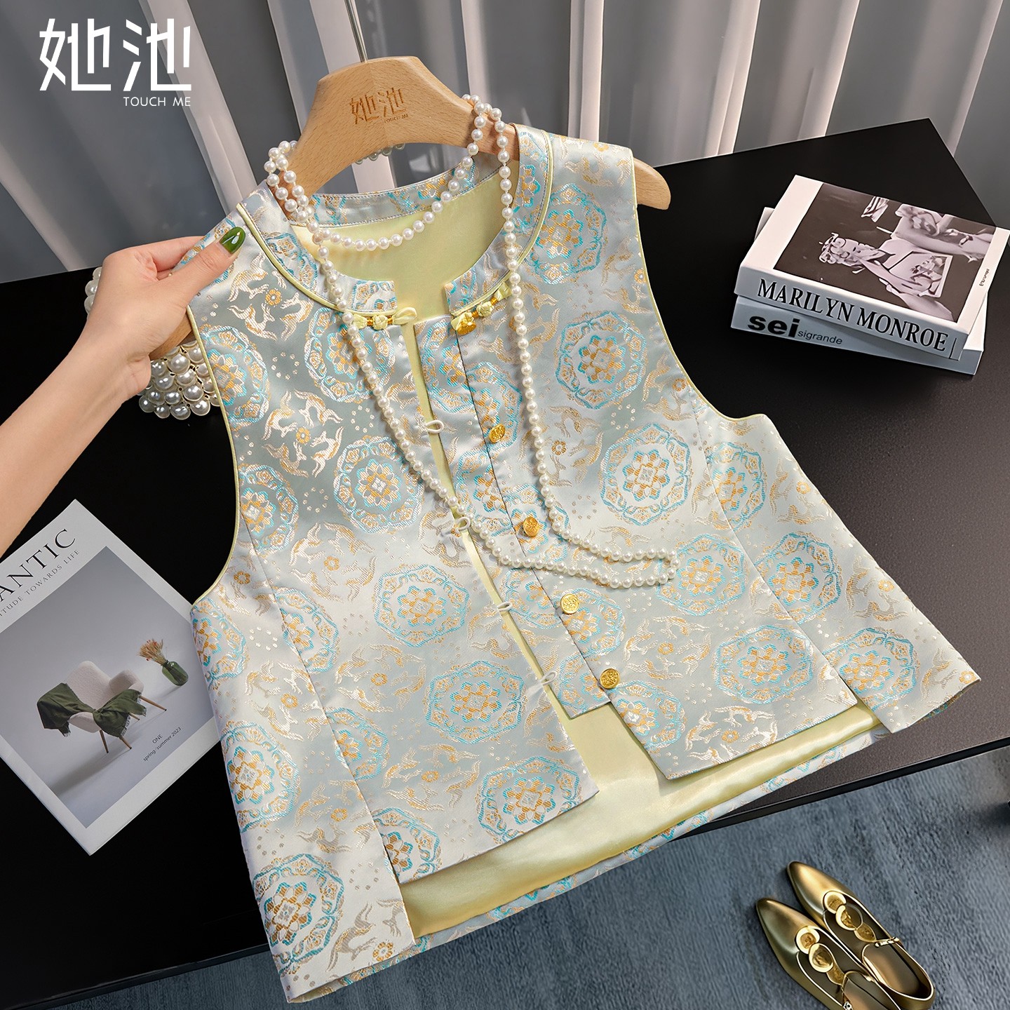 她池新中式马甲2026春装新款女装复古国风清雅叠穿圆领宽松款马夹,女装/女士精品,马夹,淘宝优惠券,粉丝福利购,淘宝优惠卷