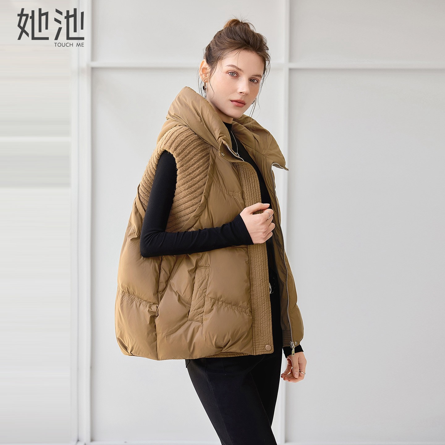 她池连帽羽绒马夹2025冬季新款女装时尚拼接宽松款叠穿短款马甲,女装/女士精品,马夹,淘宝优惠券,粉丝福利购,淘宝优惠卷