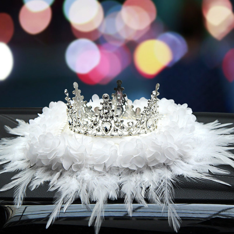 汽车新款美夜思防滑垫车用车内饰品小香风摆件水钻皇冠羽毛垫台,汽车用品/电子/清洗/改装,防滑垫/防护垫,淘宝优惠券,粉丝福利购,淘宝优惠卷