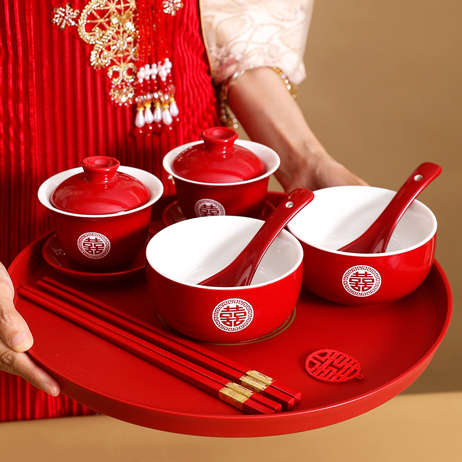 结婚敬茶杯喜碗女方陪嫁用品大全红色改口一对盖碗茶具对碗筷套装