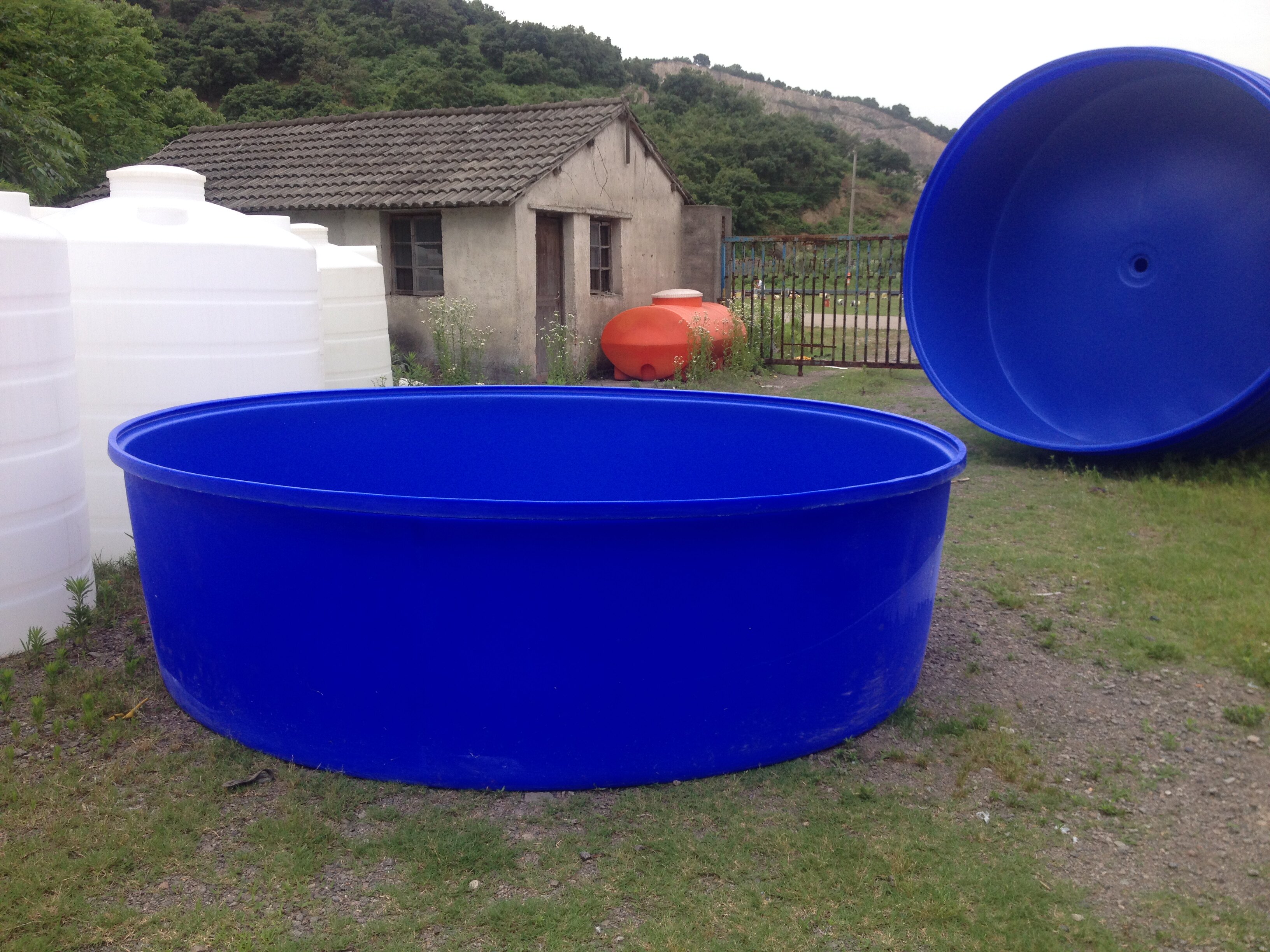大型水产养殖桶6000l/6000升鱼虾孵化桶/鱼类运输桶/6吨敞口白桶