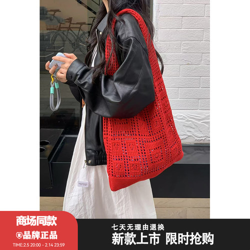 红色编织包度假出游针织单肩包包2025新款镂空手拎包简约包