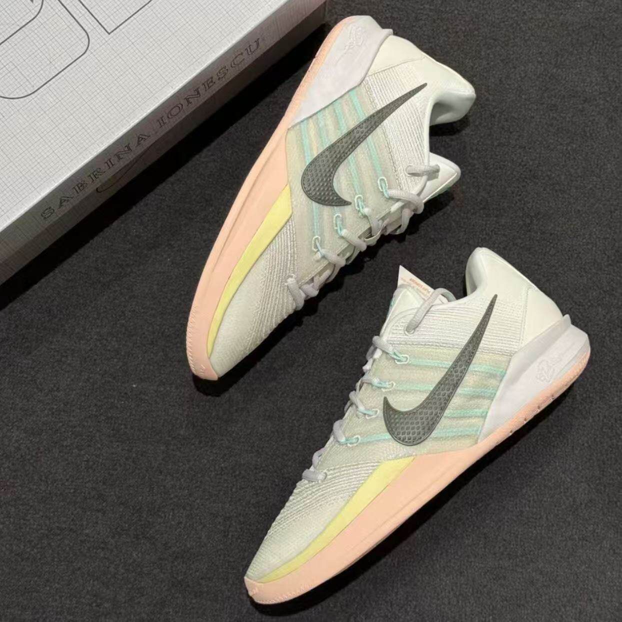 NIKE/耐克Sabrina3EP男女同款萨布丽娜3训练篮球鞋HF2882-100