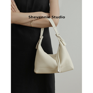 Shevennie真皮水桶包通勤单肩包斜挎手提托特包2026新款春夏女包