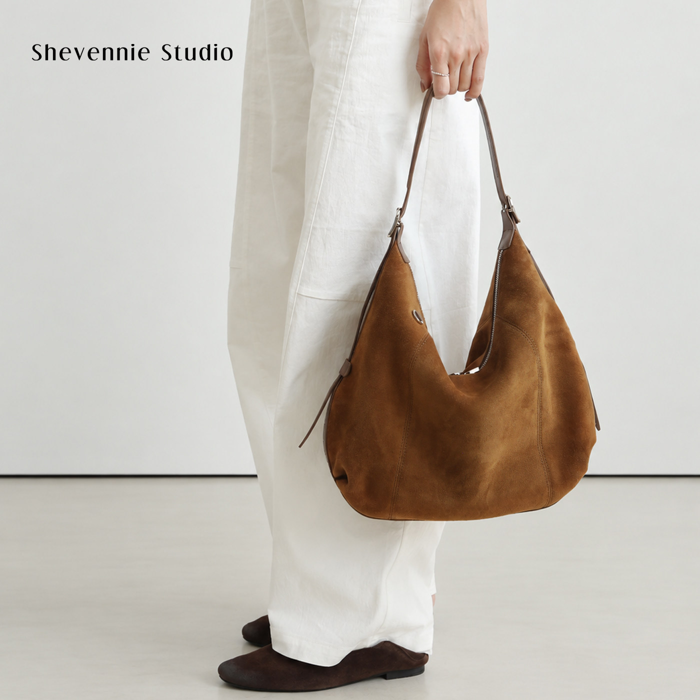 shevennie2026 通勤大容量磨砂牛皮单肩斜垮月牙包hobo腋下托特包