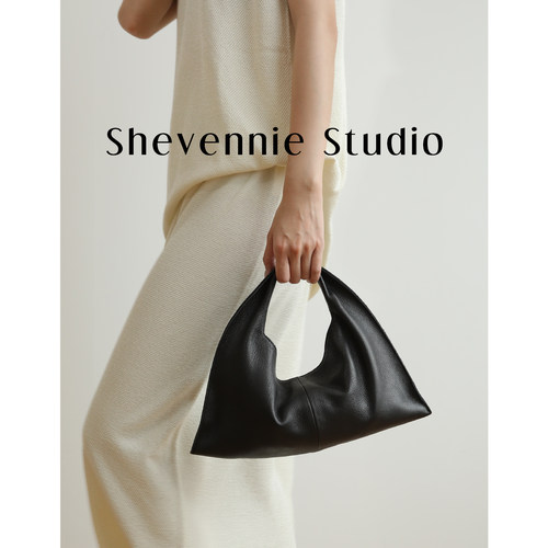 25春夏新款艺术型设计师托特包