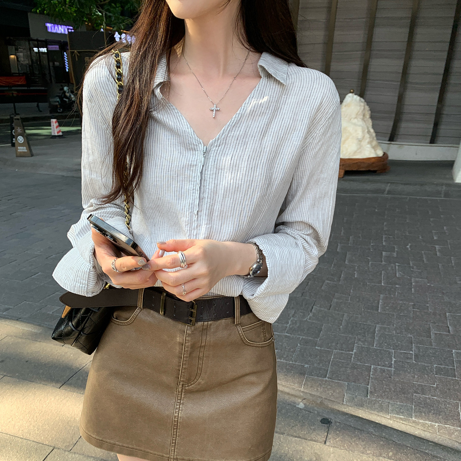 法式轻奢高级感条纹亚麻长袖衬衫女2025秋季新款时尚减龄洋气上衣