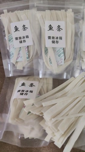 某莹家优质鳕鱼条高蛋白蜜袋鼯