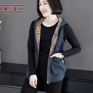 2026新款春装连帽印花拼格子宽松马甲无袖大码全棉小外套上衣女装