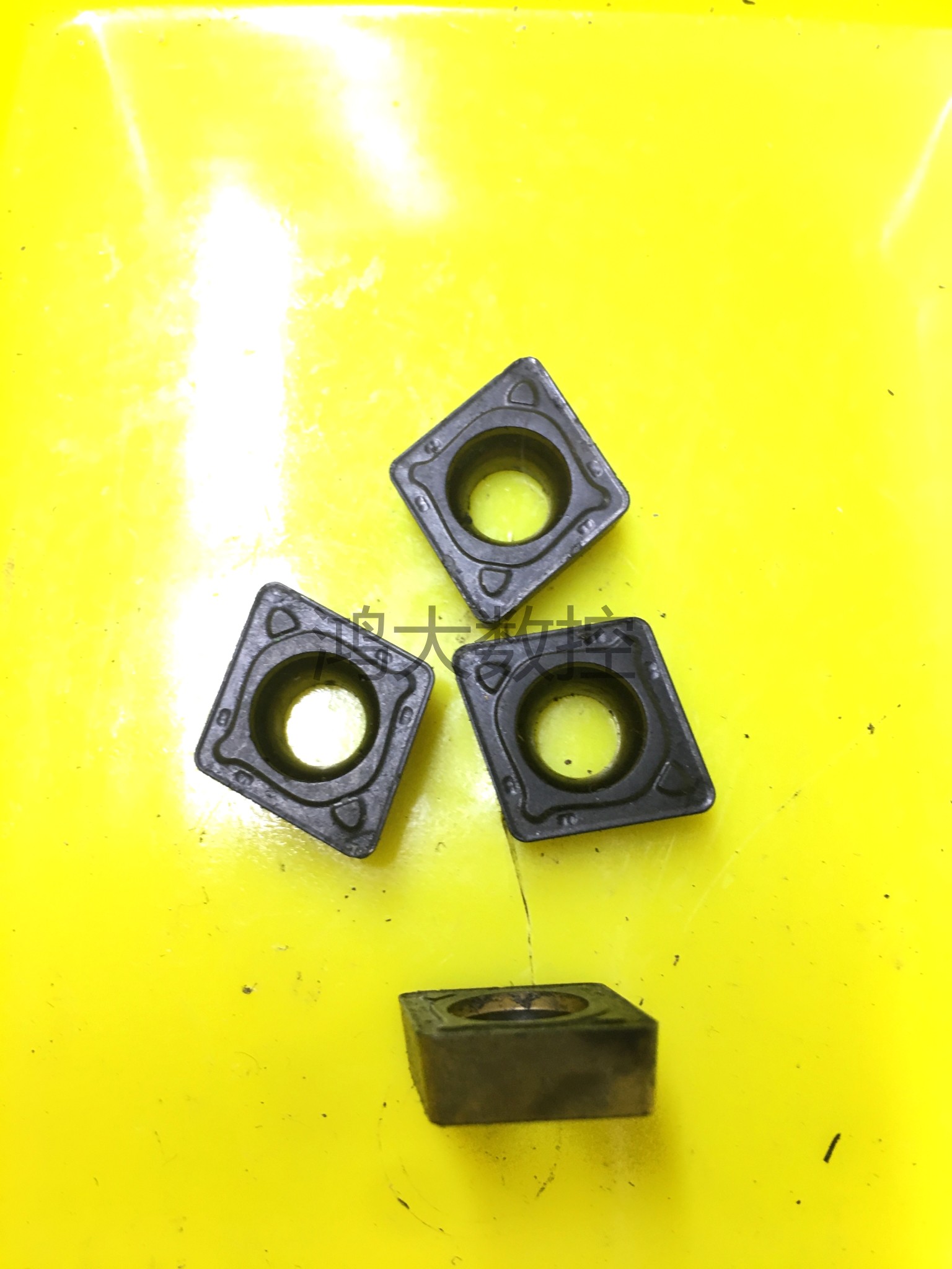进口二手山特维克菱形单面用刀片 CCMT120412KR 3215 生铁 铸铁图片