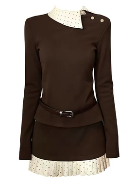 千金穿搭咖色上衣秋冬女独特漂亮内搭打底衫巨好看韩系两件套装裙