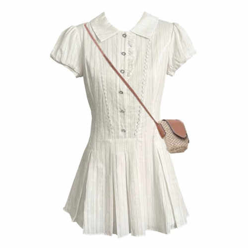 减龄气质收腰显瘦学院风A字裙