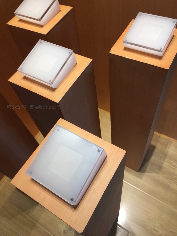 芯片展示盒强磁盖板托架图片