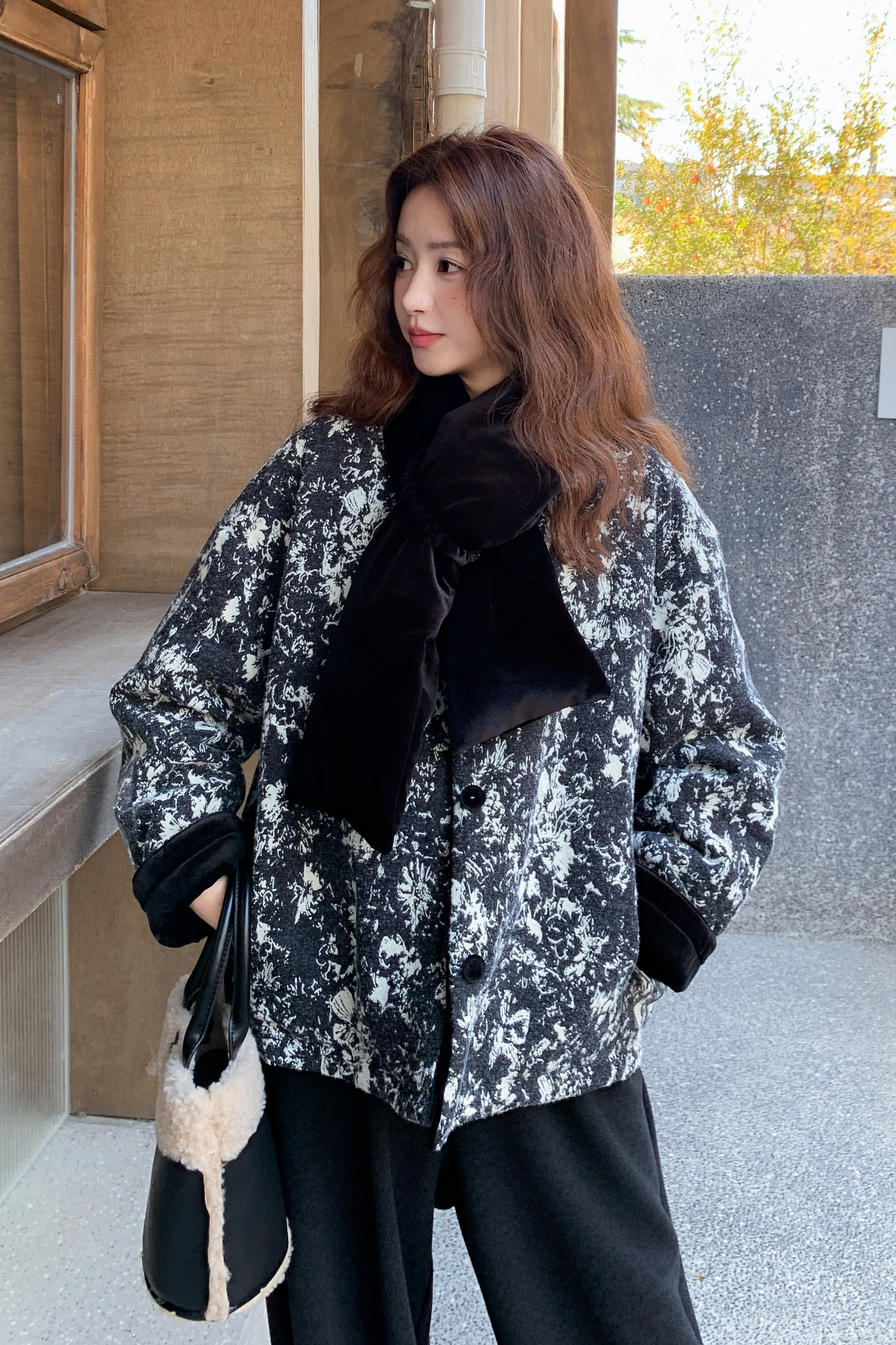 B263-HC05-P365-K52850鹅出货中,女装羽绒服,Yologo