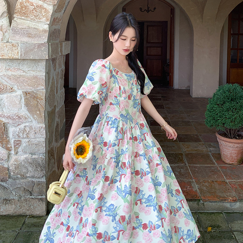 多巴胺方领碎花连衣裙女夏2024新款法式温柔初恋气质显瘦仙女长裙,女装连衣裙,Yologo