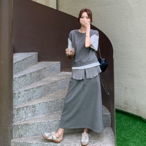 灰色假两件薄款短袖卫衣T恤套装裙女夏2025新款爆款半身裙两件套图片