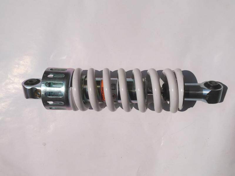 适用铃木骊驰GW250 GW250F/S GW250-A后减震后避震中心减震器白色