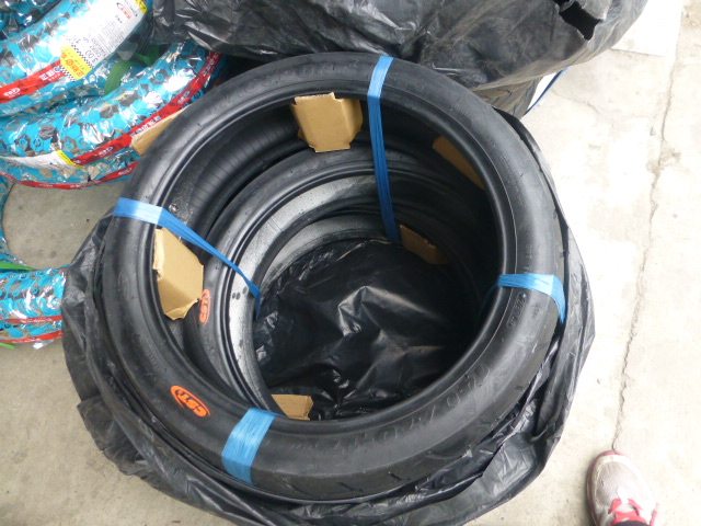 适用铃木骊驰GW250 GW250S/F GW250-A后轮胎外胎真空胎140/70-17