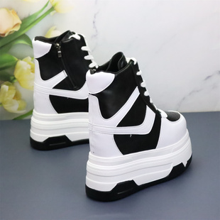 隐形增高15cm透气百搭小个子女鞋2025夏季厚底16CM漫展内增高女鞋