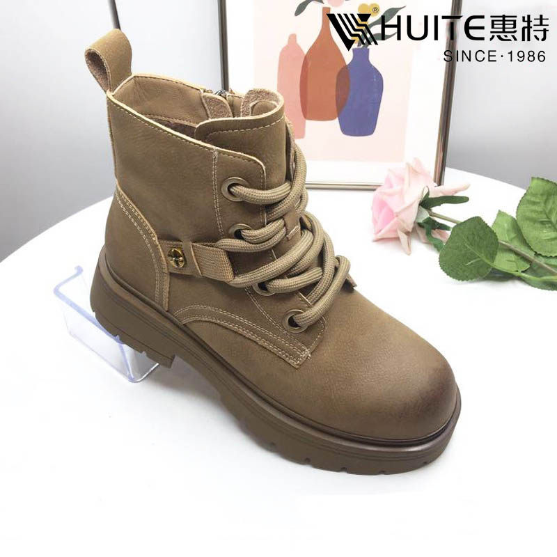 惠特品牌正品女鞋冬季新短靴复古大头皮鞋黄色卡其色加绒女棉鞋