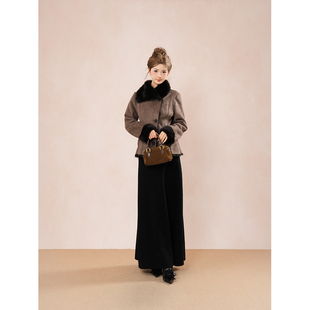 中欧复古调 秋冬翻领斜门襟皮毛一体古着气质外套设计感显瘦大衣