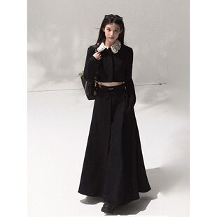 各自的月亮 赫本风黑色气质套装短款正肩显瘦上衣+高腰半裙两件套