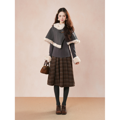 秋冬新款复古氛围感气质典雅斗篷披肩外套上衣+格纹半身裙三件套