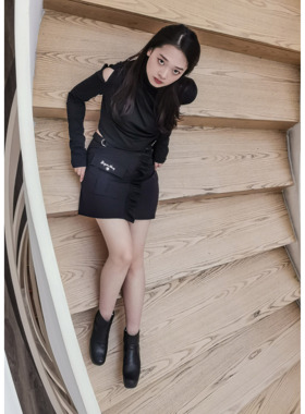 设计师街头欧美创意新款棉布百搭Shuyuan Wang女装褶皱黑色T恤