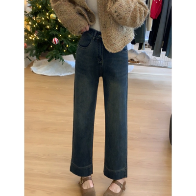 大尺码高腰直筒牛仔裤女
