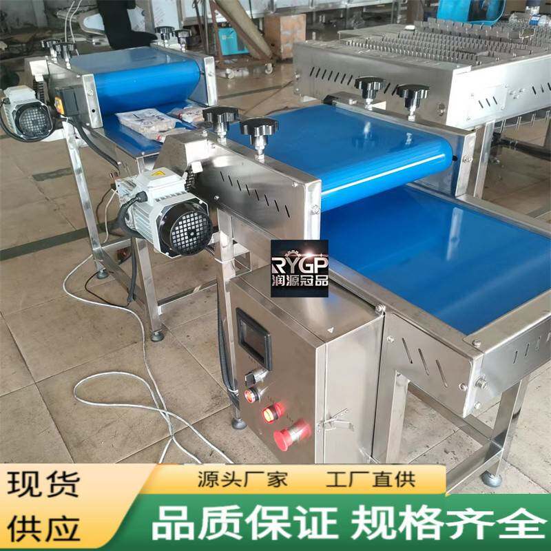 食品袋装整形机真空软包装袋压平机虾滑肉制品包装袋整平压袋机