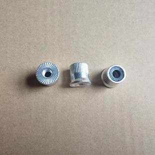 粉碎机卡扣通用螺丝扣打粉机快拆螺杆锁扣螺帽磨粉机紧固替换配件