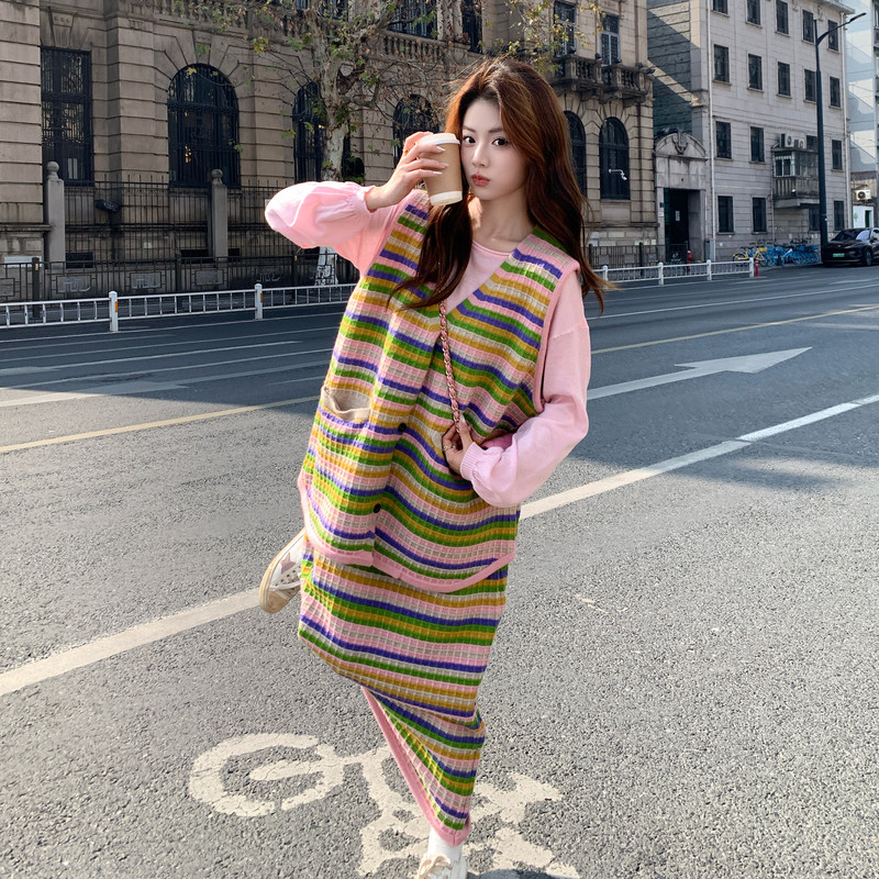 新品现货！条纹针织彩色马甲三件套8606-P195控318,商品下架区,依依服饰