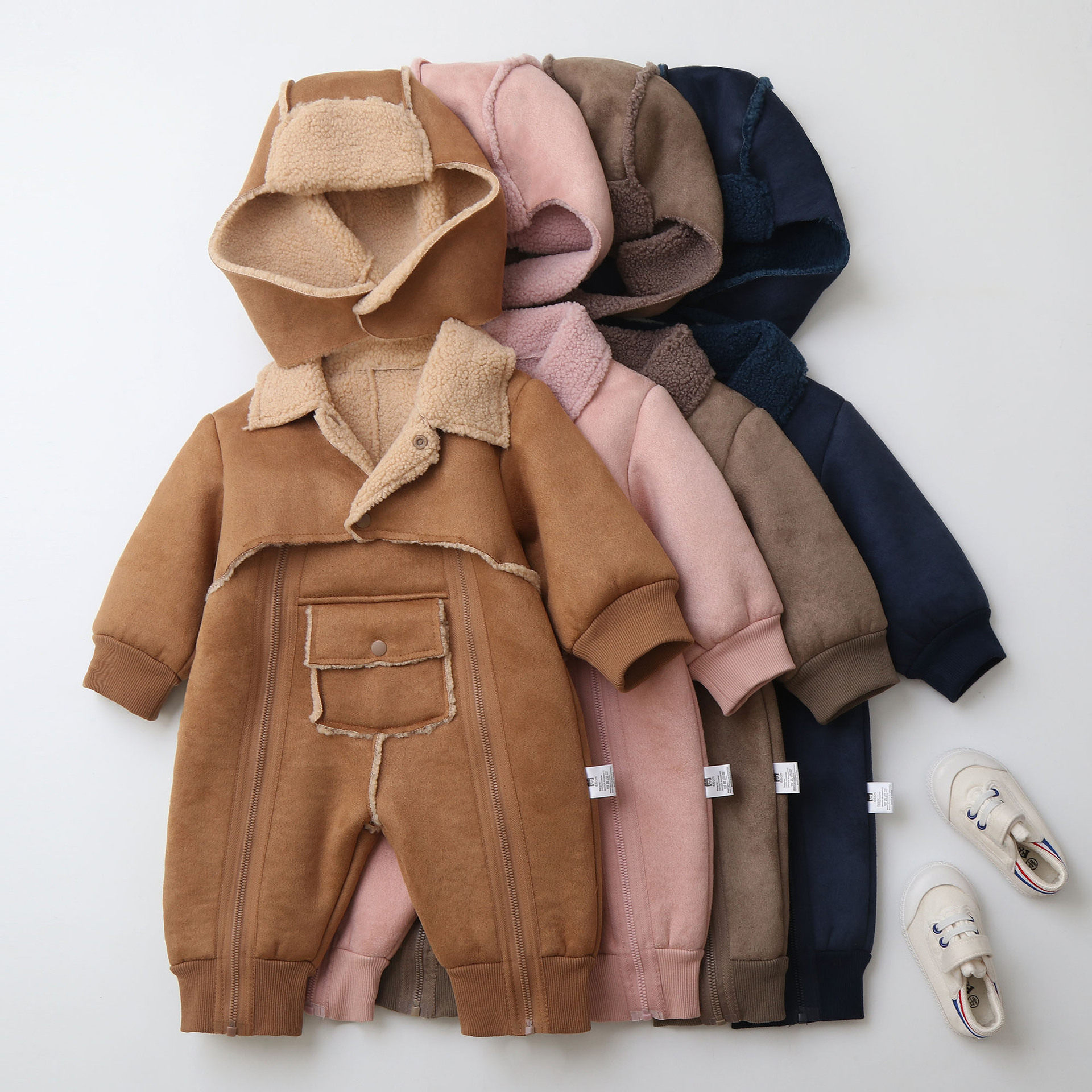 男宝宝仿皮草皮毛一体连体衣婴幼儿保暖爬服外出服2025冬季新童装