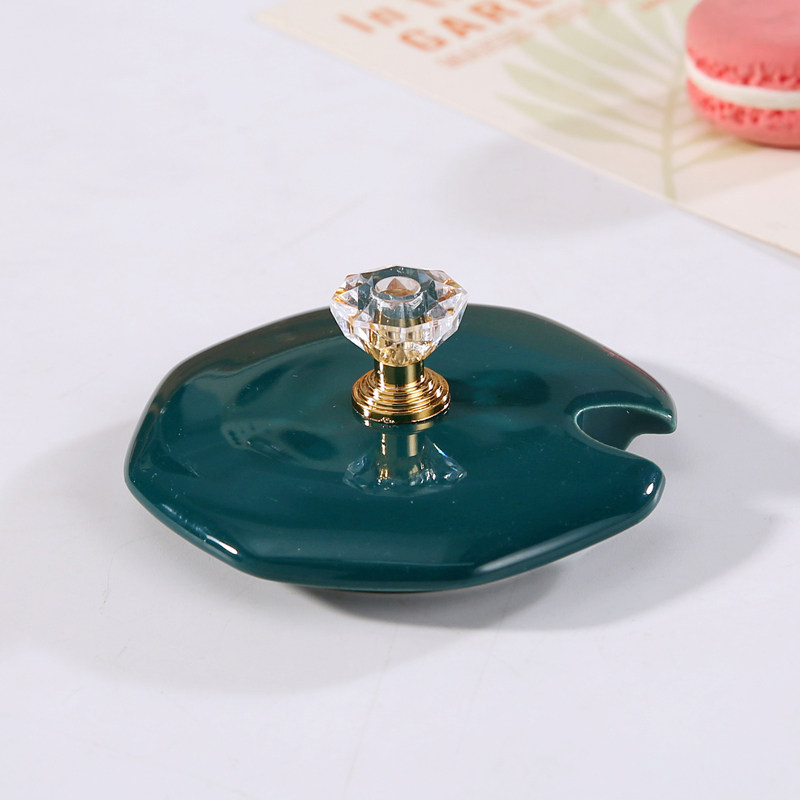 绿色八角陶瓷马克杯盖水晶装饰图片