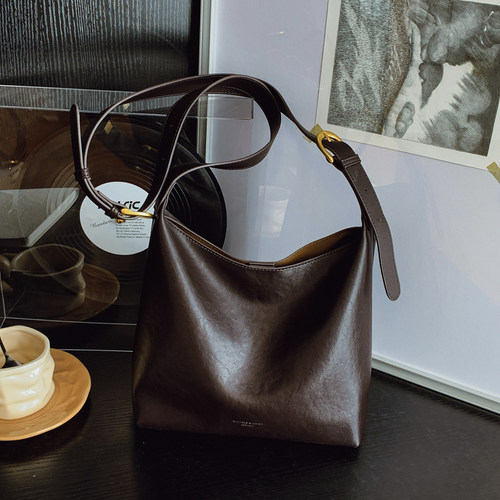 LAOYJA高级感小众复古通勤托特包