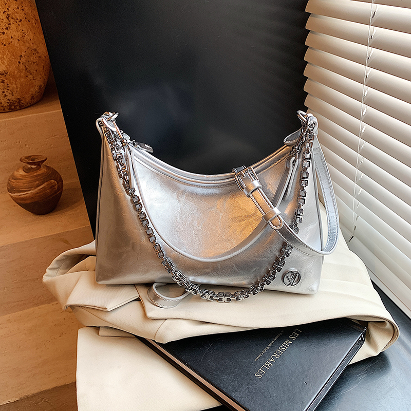 LAOYJA高级感复古小众单肩斜挎包