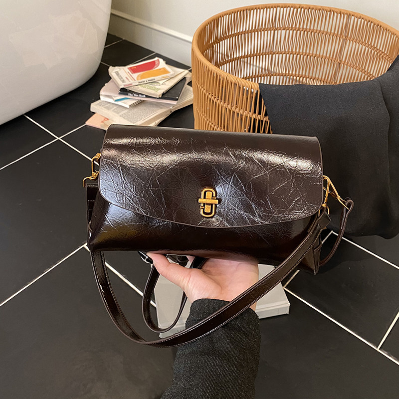 美拉德复古包包女式2026新款超火小众腋下包高级感百搭单肩斜挎包,箱包皮具/热销女包/男包,通用款女包,淘宝优惠券,粉丝福利购,淘宝优惠卷