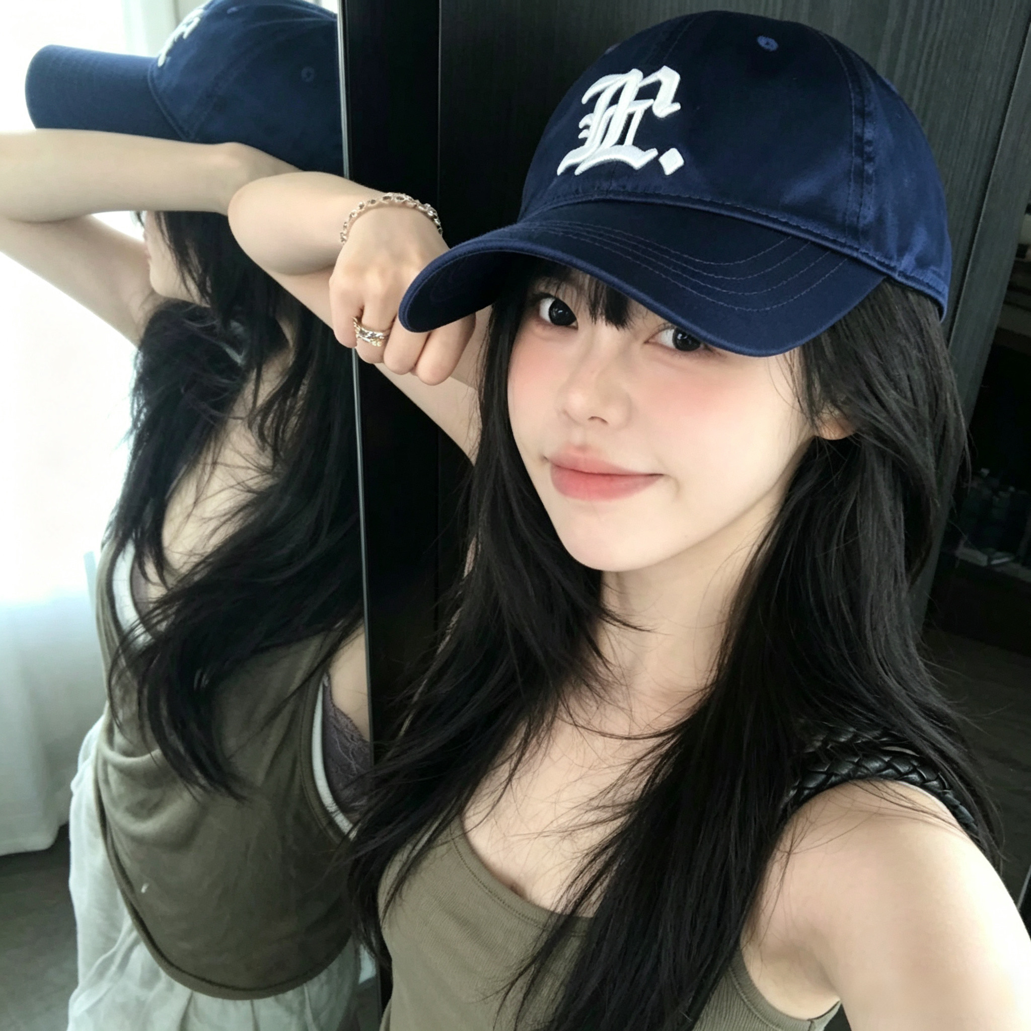 韩板ins绸缎弯檐遮阳显脸小帽