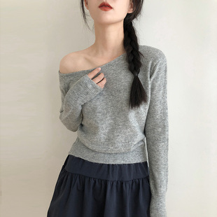 羊毛2025秋季新款韩系慵懒纯色一字肩软糯毛衣女针织套头上衣