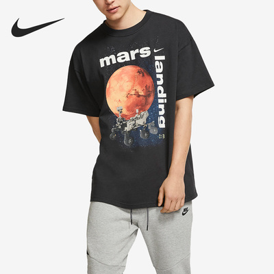 耐克男子登陆火星短袖T恤