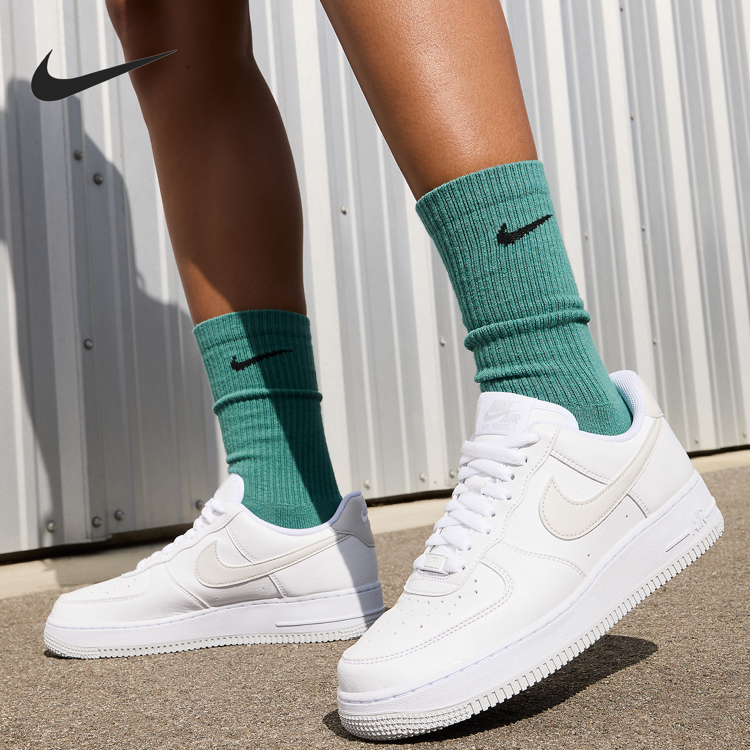 Nike/耐克女士运动休闲板鞋