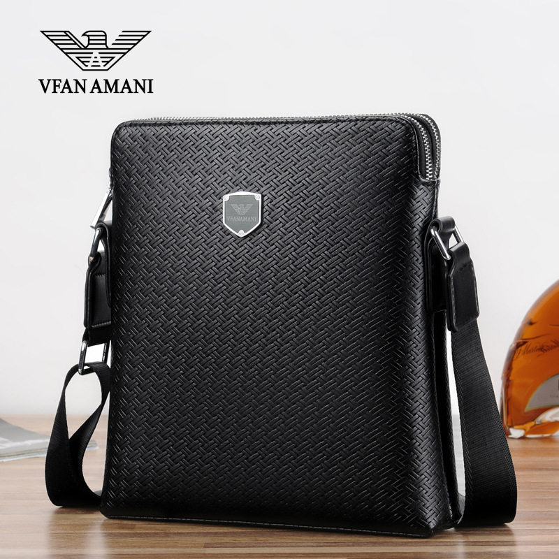 大牌单肩包男休闲多功能背包斜挎包韩版男士包男包牛皮商务男包