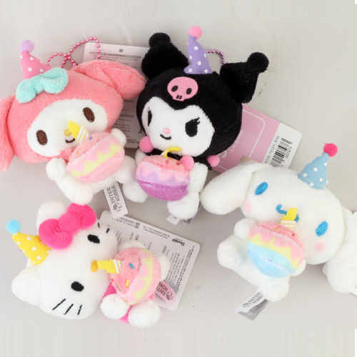 kitty挂件可爱抱蛋糕挂件