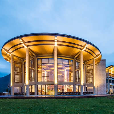 【冬季新品】九寨沟悦榕庄园景房2晚+双早+可选九寨沟景区游玩