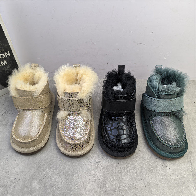 外贸断码处理真皮男女靴中小童冬季加绒保暖防滑雪地靴羊皮毛一体