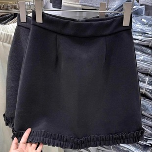 大码毛呢短裙女秋冬加厚木耳边学院风包臀黑色高腰A字呢子半身裙