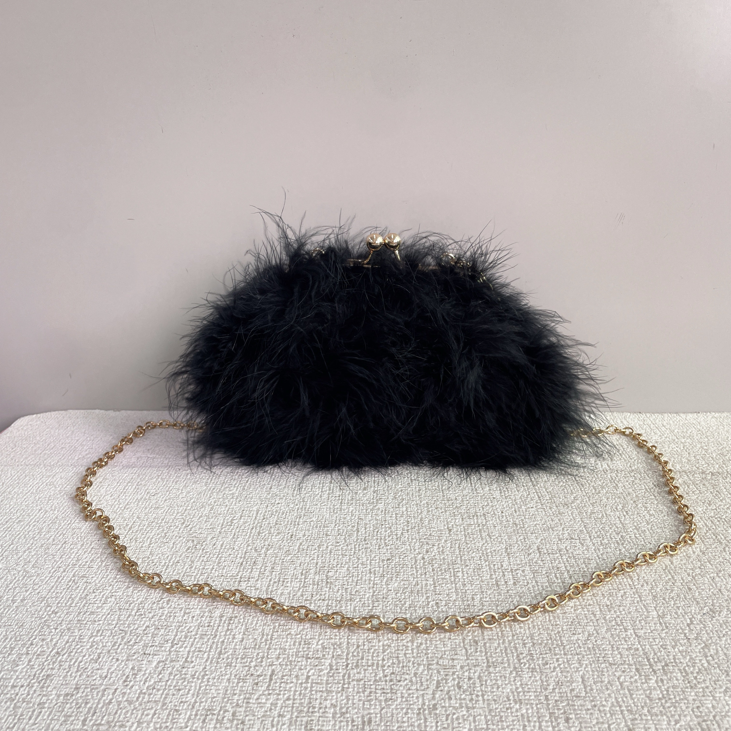 外贸尾货出英国毛茸茸包包女士斜挎包手机零钱包