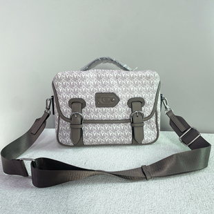 外贸尾货出泰国lyn时尚潮流女手提斜挎包