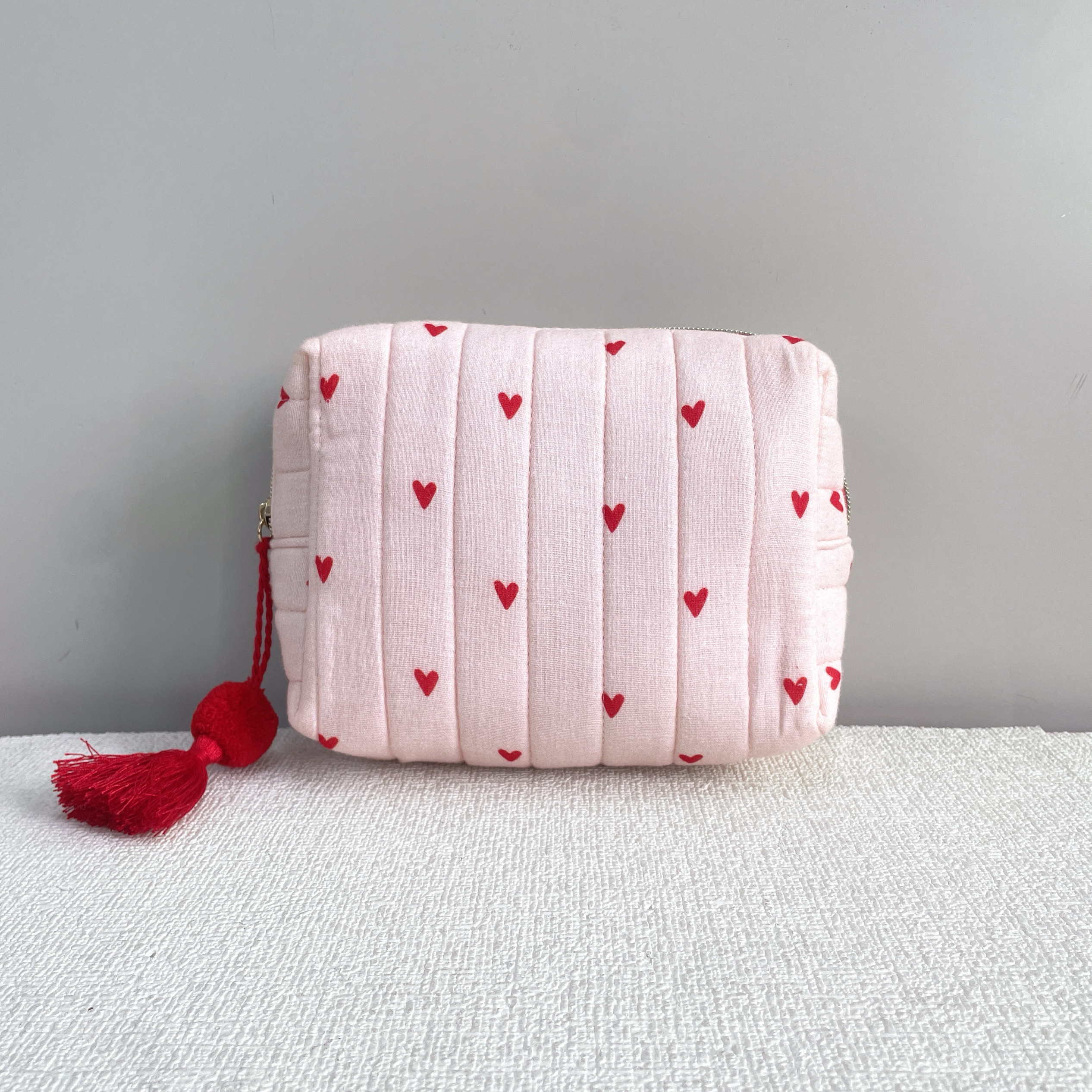 外贸尾货爱心粉色化妆包出差旅行便携收纳包,收纳整理,化妆包,淘宝优惠券,粉丝福利购,淘宝优惠卷